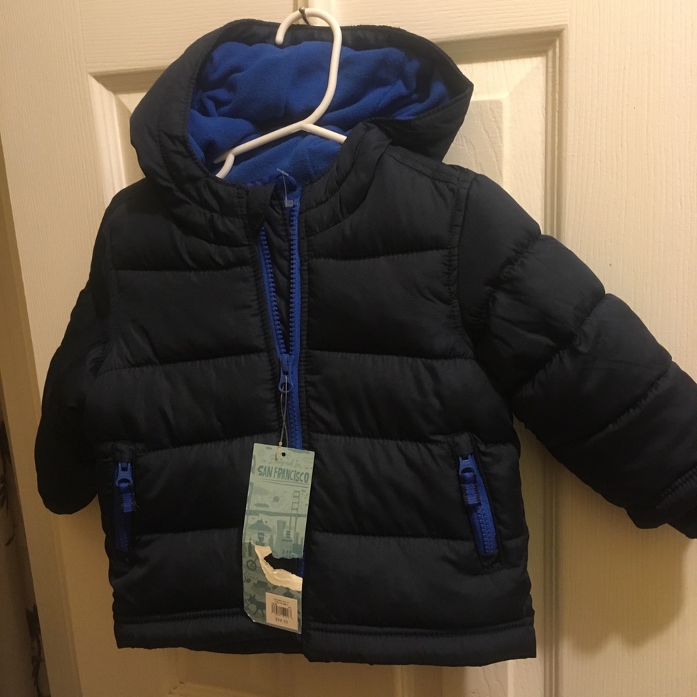 New!water resistant jacket size 12-18 M
